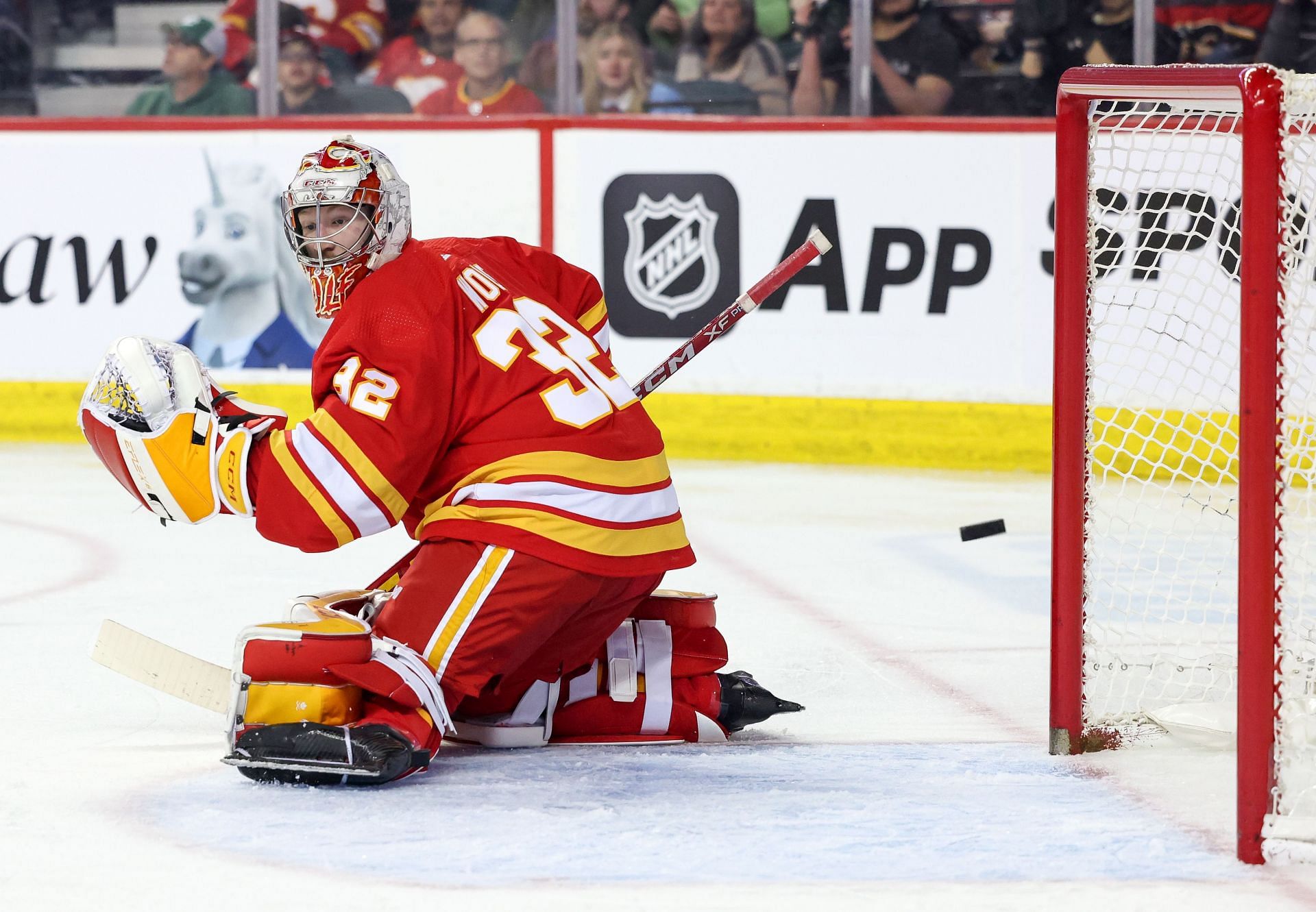 Montreal Canadiens v Calgary Flames