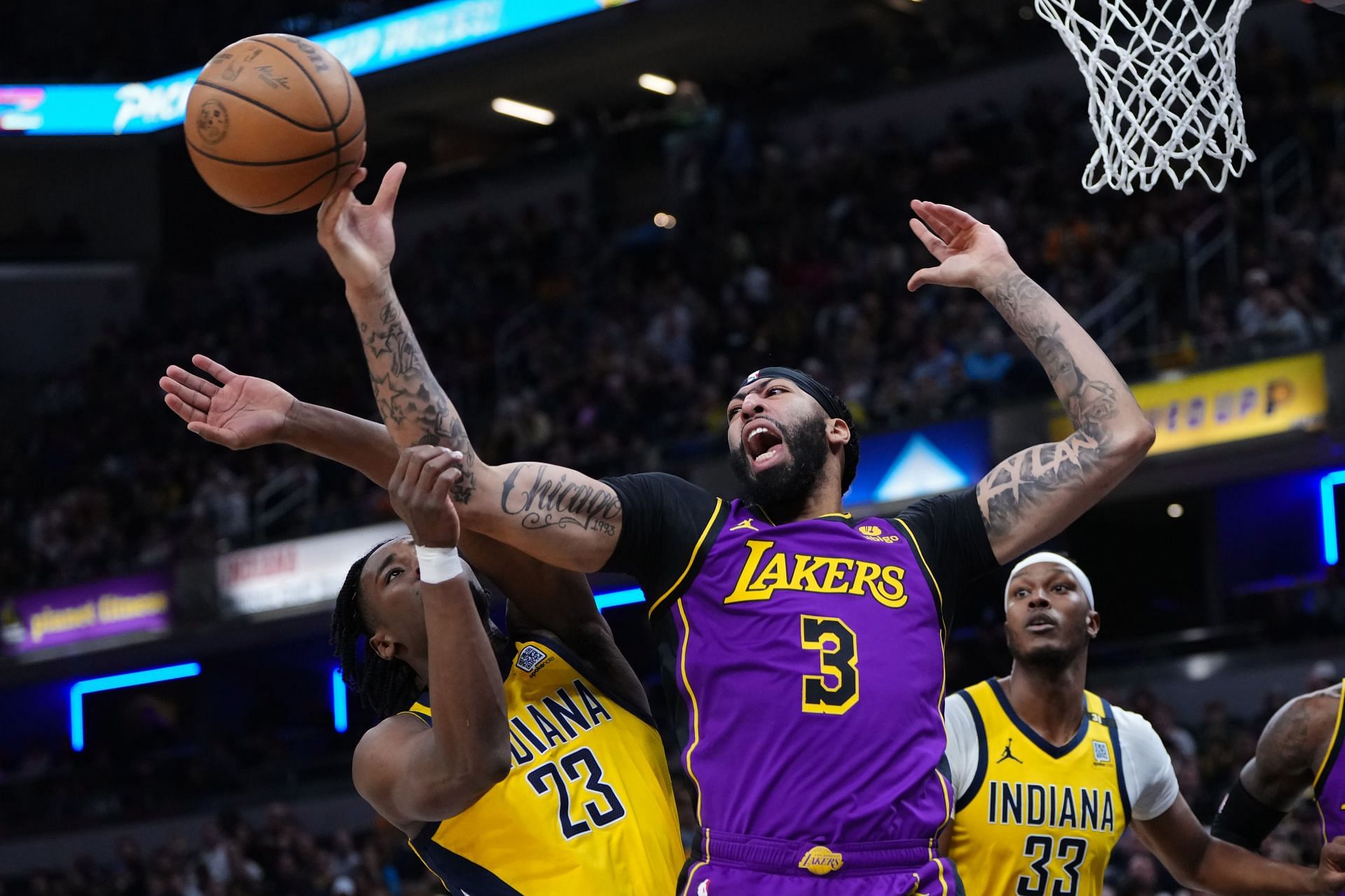 Los Angeles Lakers v Indiana Pacers