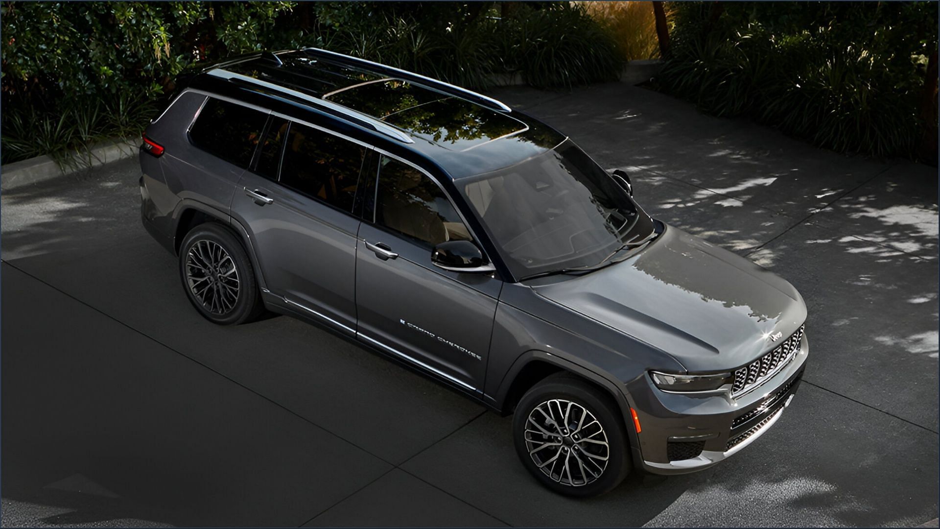 The affected Jeep Grand Cherokee vehicles are from model years 2021 to 2023 (Image via Chrysler)