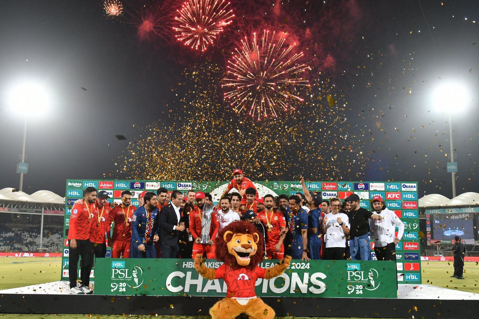 Islamabad United beat Multan Sultans to win PSL 09. (Credits: Twitter)