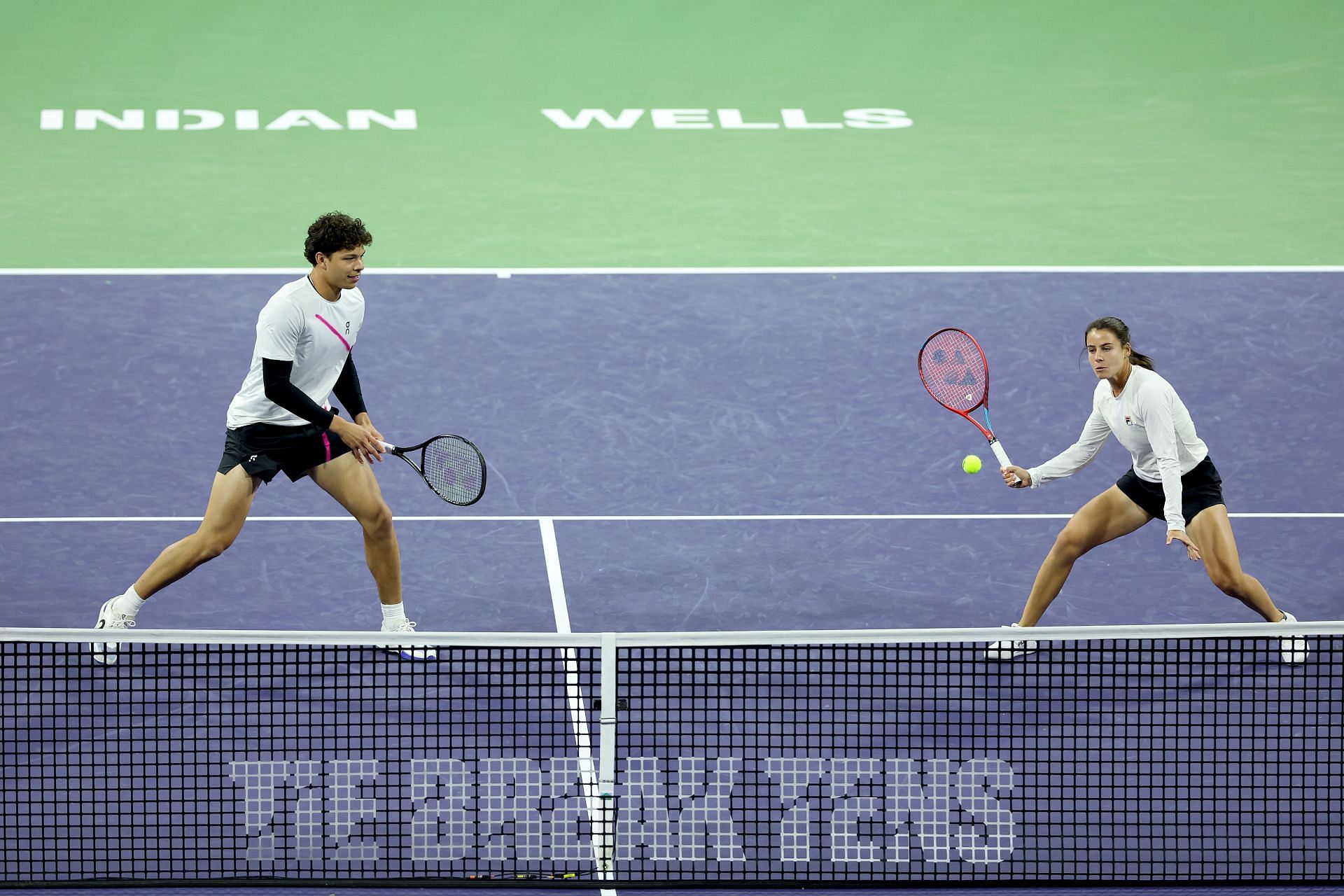 Ben Shelton and Emma Navarro at the Tie Break Tens