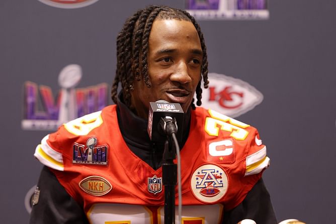 NFL insider notes: Curveball in L'Jarius Sneed negotiations, Justin Fields trade inches closer, TE prospect's stock on the rise