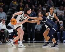 PHOTO: $3.1 NIL-valued Caitlin Clark flaunts unique Kobe 6 kicks in Iowa vs. Penn State game