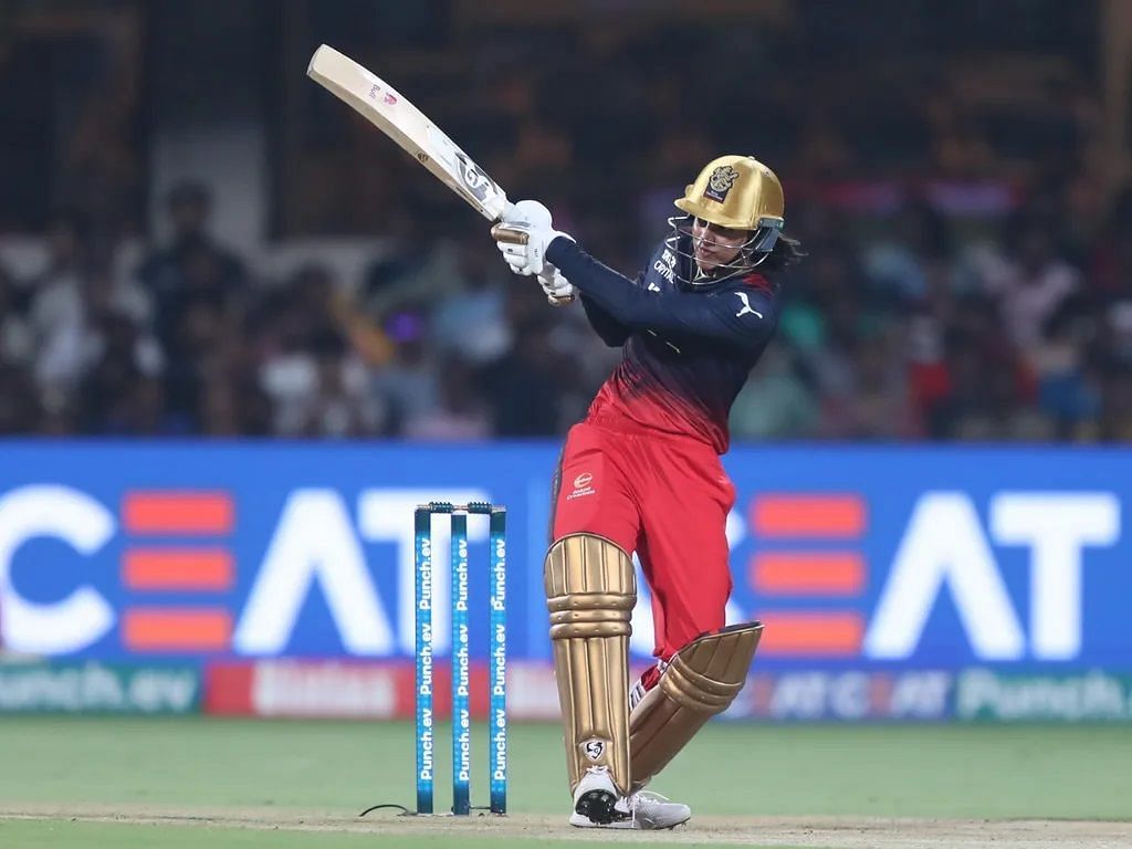 Smriti Mandhana struck 10 fours and three sixes during her innings. [P/C: wplt20.com]