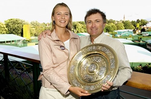 Maria Sharapova (left) and her father Yuri