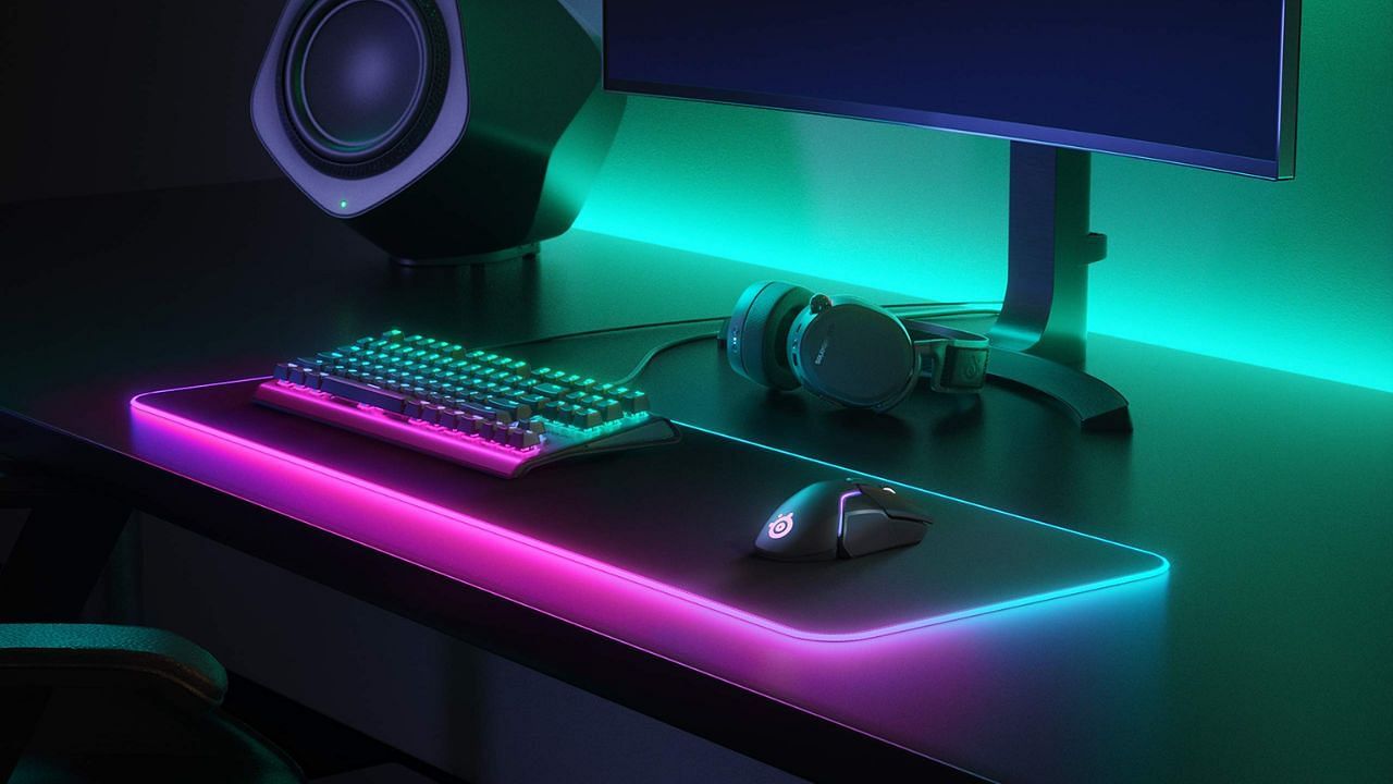 Lastly, on our list of the best gaming mouse pads is the SteelSeries QCK Prism Cloth (Image via SteelSeries)