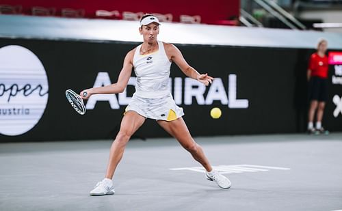 Elise Mertens at the 2024 Linz Open.