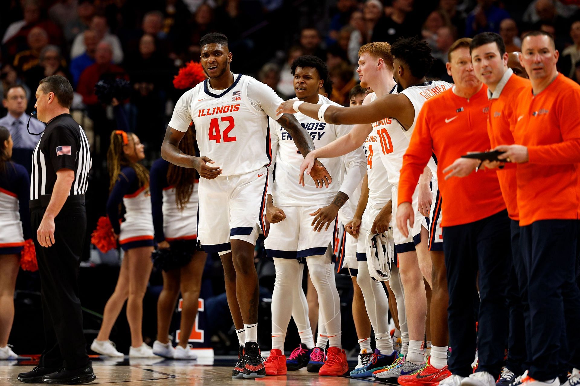 Illinois makes it to the Big Ten semifinal with a win over Ohio State.