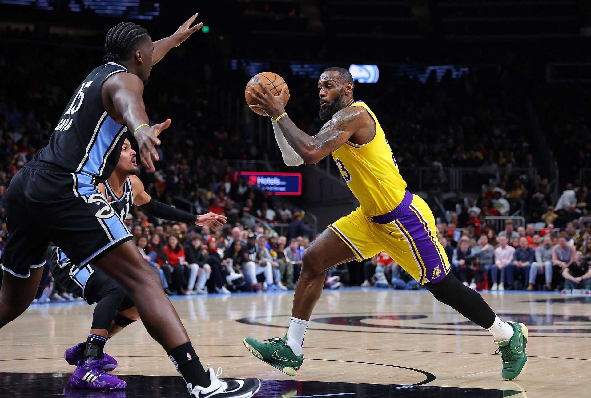 Los Angeles Lakers v Atlanta Hawks