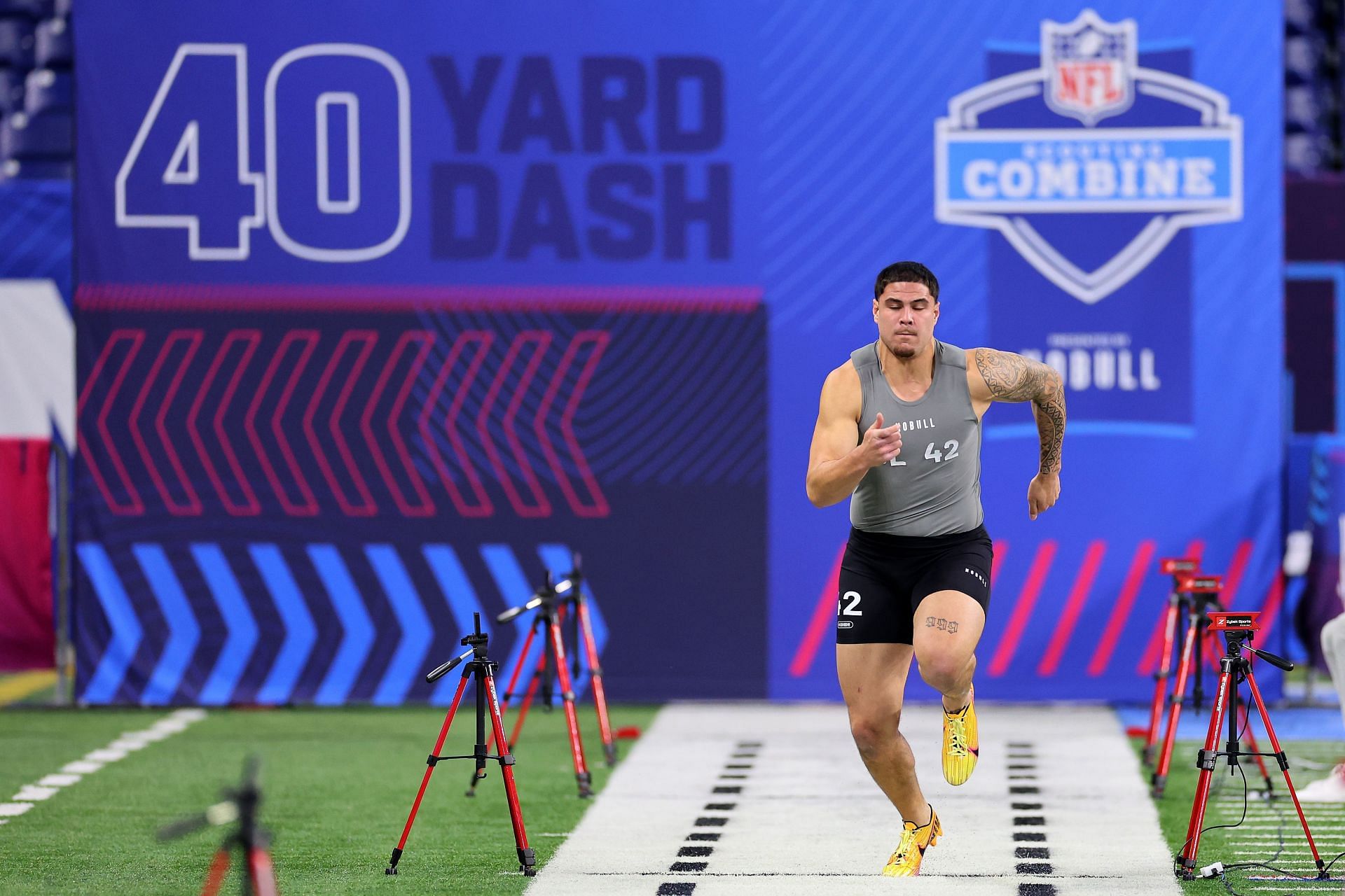 Laiatu Latu: NFL Combine