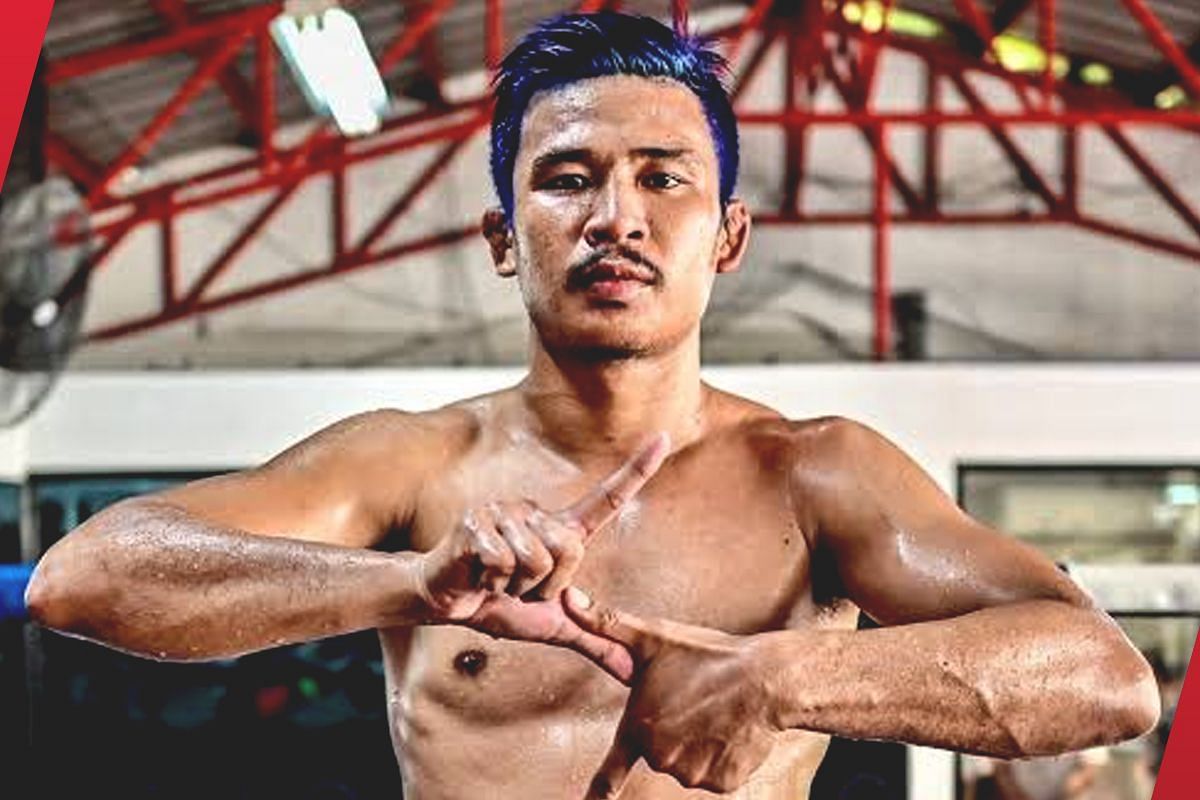 Superlek urges up-and-coming Thais to fight their way to a spot on ONE Friday Fights roster. -- Photo by ONE Championship