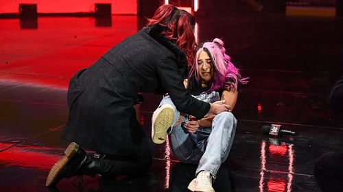 Dakota Kai and Bayley