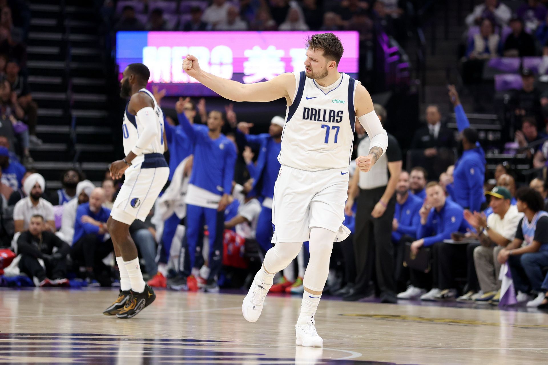 Dallas Mavericks vs. Sacramento Kings