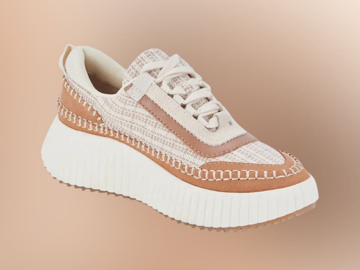 The Dolce Vita Dolen Sneaker (Image via Nordstrom)