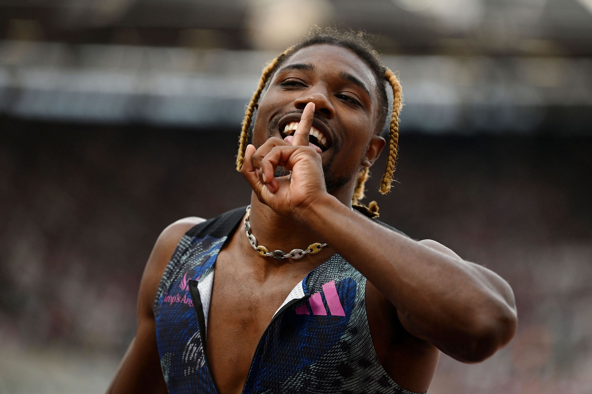 Noah Lyles of Team United States celebrates after winning the Men&#039;s 200 Metres final during the London Athletics Meet, part of the 2023 Diamond League series at London Stadium on July 23, 2023 in London, England. (Photo by Mike Hewitt/Getty Images)