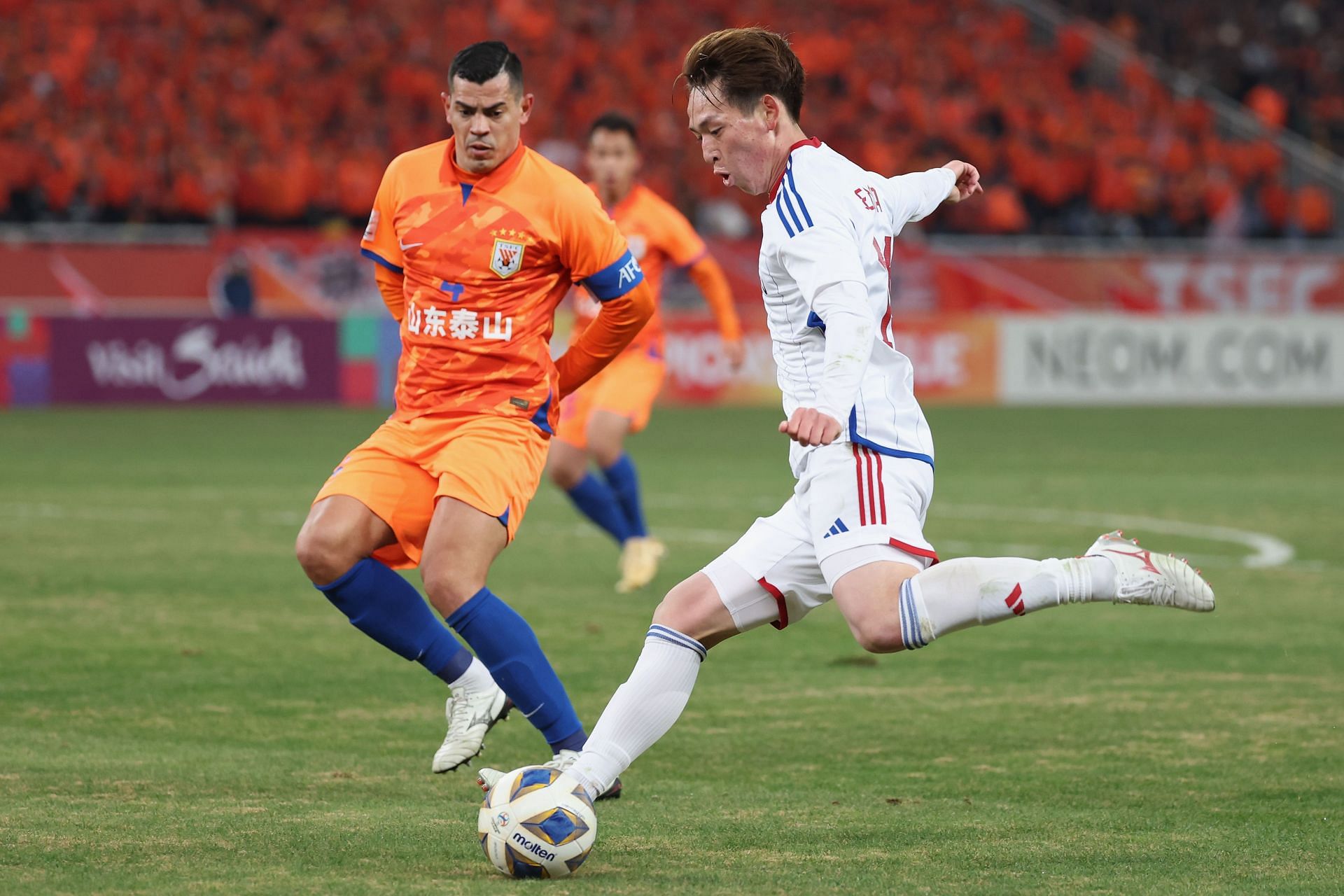 Shandong Taishan v Yokohama F.Marinos - AFC Champions League Quarter Final 1st Leg