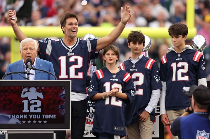 (PHOTOS): Tom Brady recaps snowy vacation on the slopes with his children