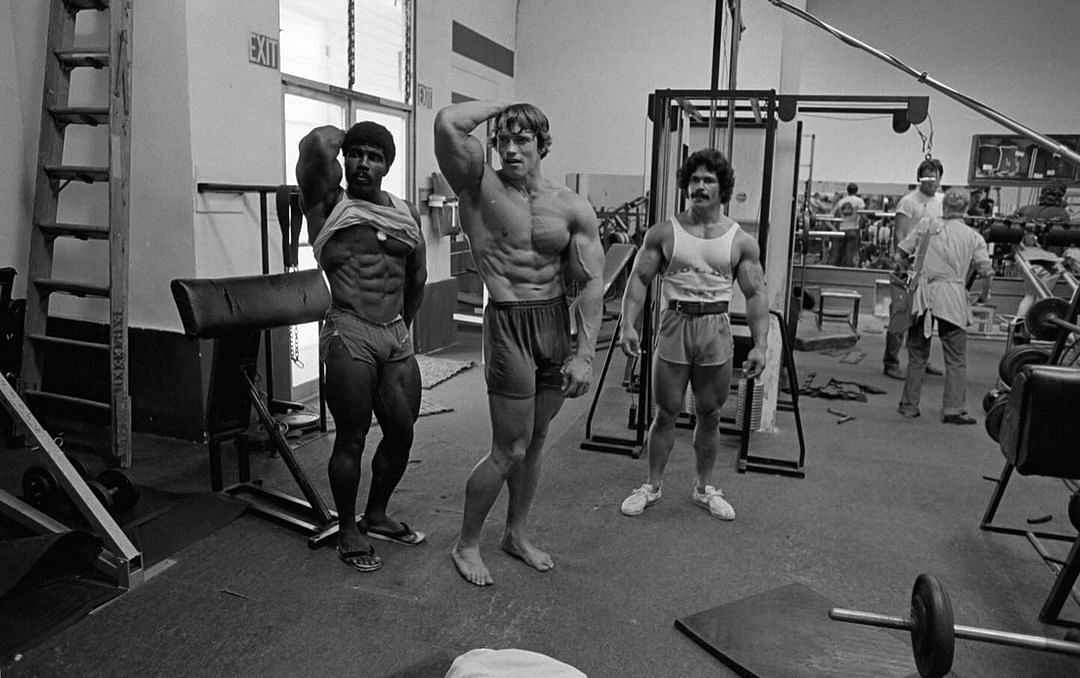 Arnold Schwarzengger&#039;s vintage picture at the gym (Credits: schwarzenegger on Instagram)