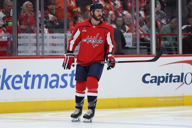NHL Trade Rumors: Insider names three teams in running for Capitals' veteran blueliner, believes Boston Bruins leading race