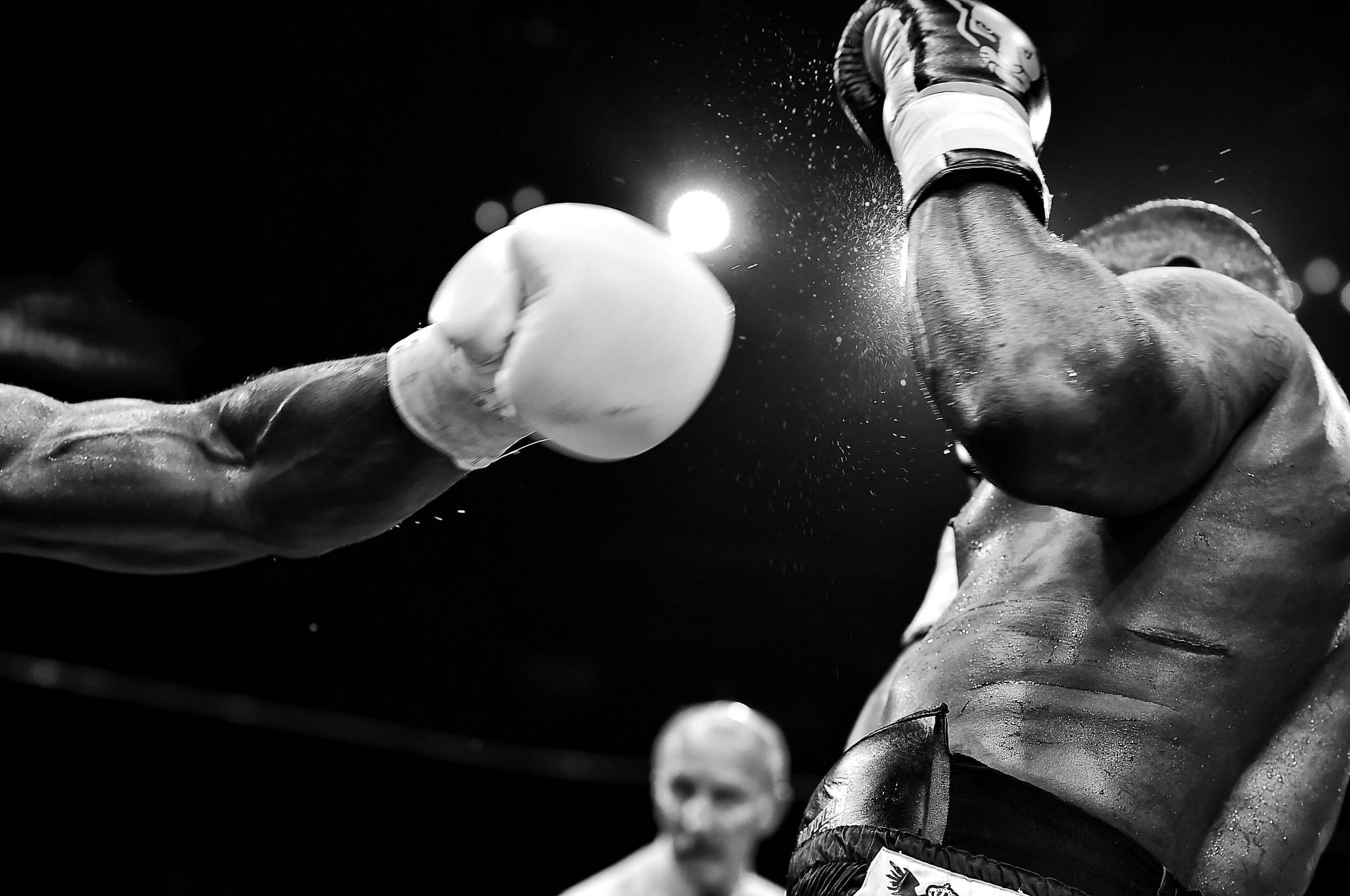 Benefits of boxing: Helps you get rid of the stress (Image by Johann Walter Bantz/Unsplash)