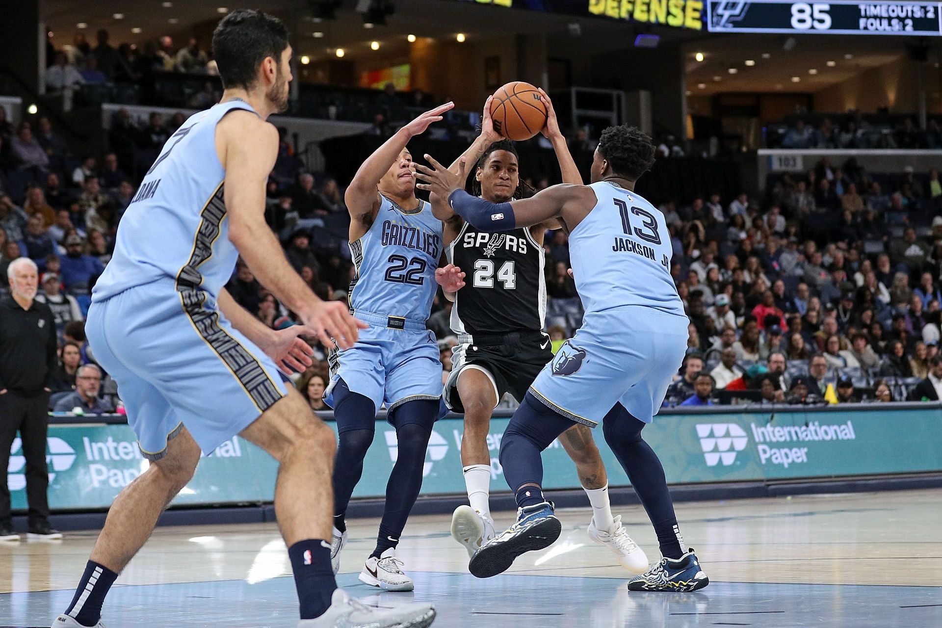 San Antonio Spurs v Memphis Grizzlies