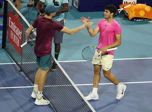 Jannik Sinner (L) and Carlos Alcaraz (R) at the 2023 Miami Open