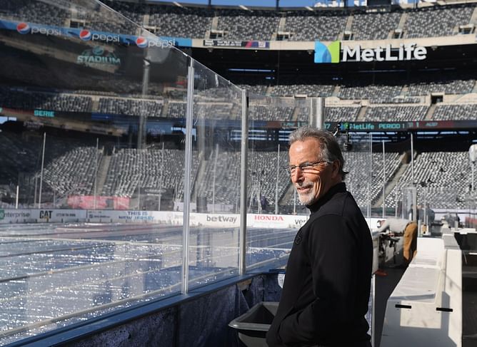 Flyers' John Tortorella gives his honest opinion on Habs head coach Martin St. Louis ahead of highly-anticipated clash