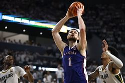 Hunter Dickinson injury update: Latest on Kansas center's availability ahead of 2024 March Madness
