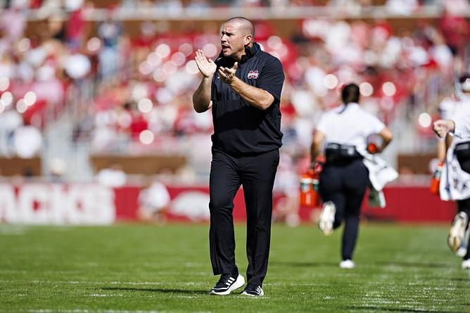 Is Zach Arnett replacing Lane Kiffin at Ole Miss? Looking at former Mississippi State HC's new gig in college football