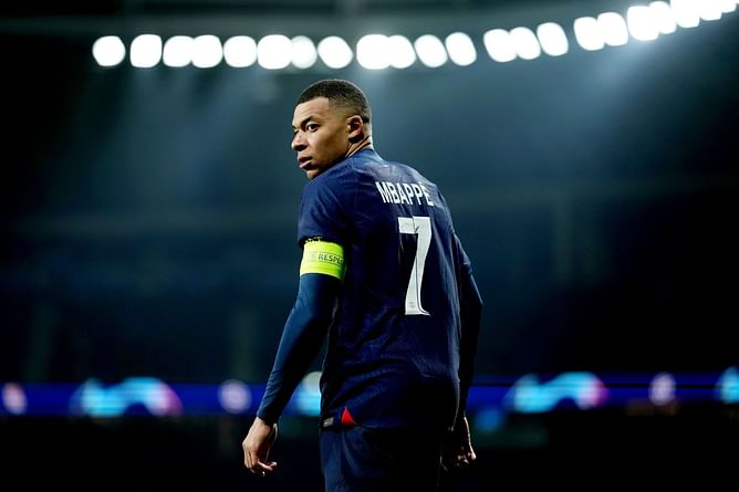 PSG prepare £75m offer for Manchester United superstar to replace Kylian Mbappe: Reports