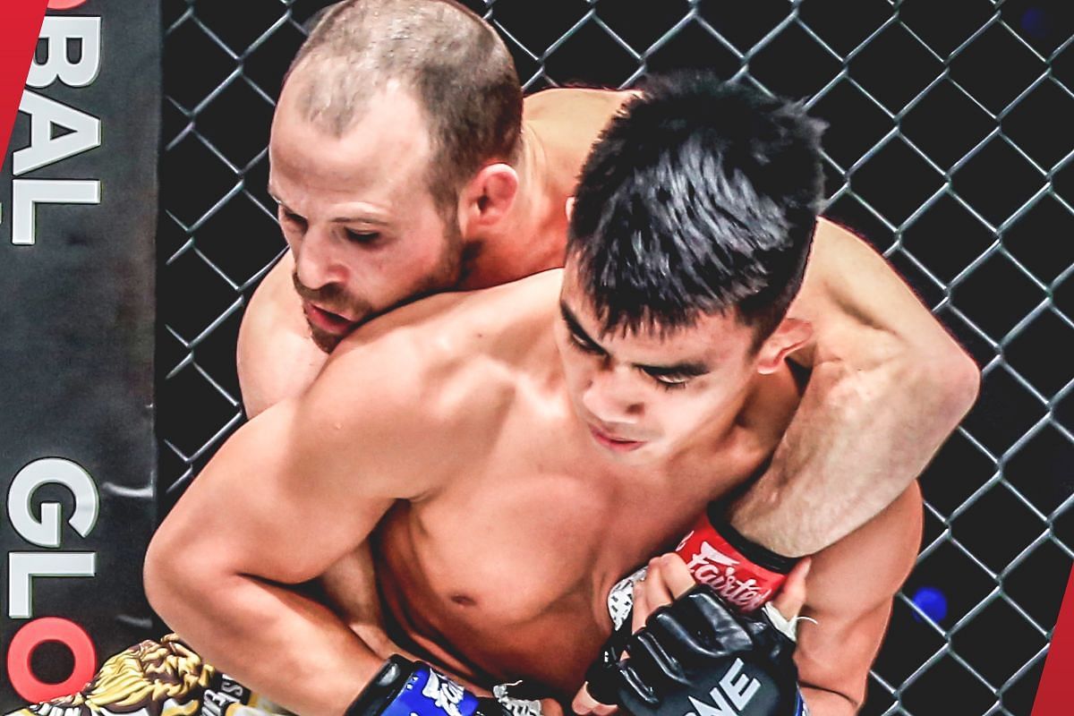 Jarred Brooks fighting Joshua Pacio | Image credit: ONE Championship