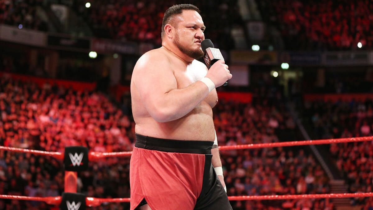 Finn B&aacute;lor vs. Samoa Joe: photos | WWE