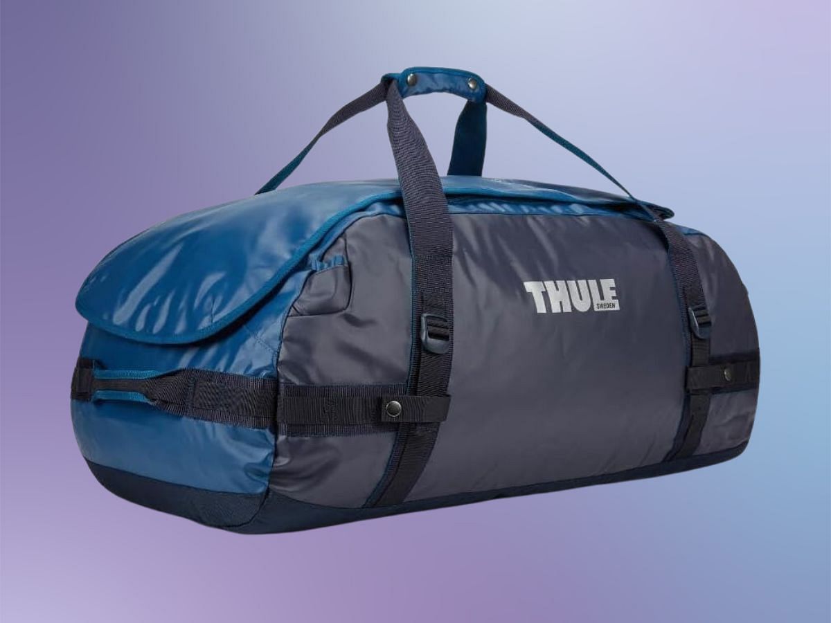 Thule Chasm Sport Duffel Bag (Image via Amazon)