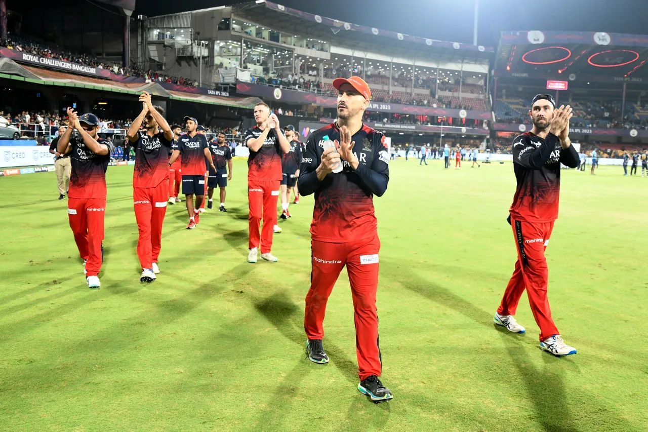 [WATCH] Hundreds of fans gather outside M Chinnaswamy Stadium ahead of ...