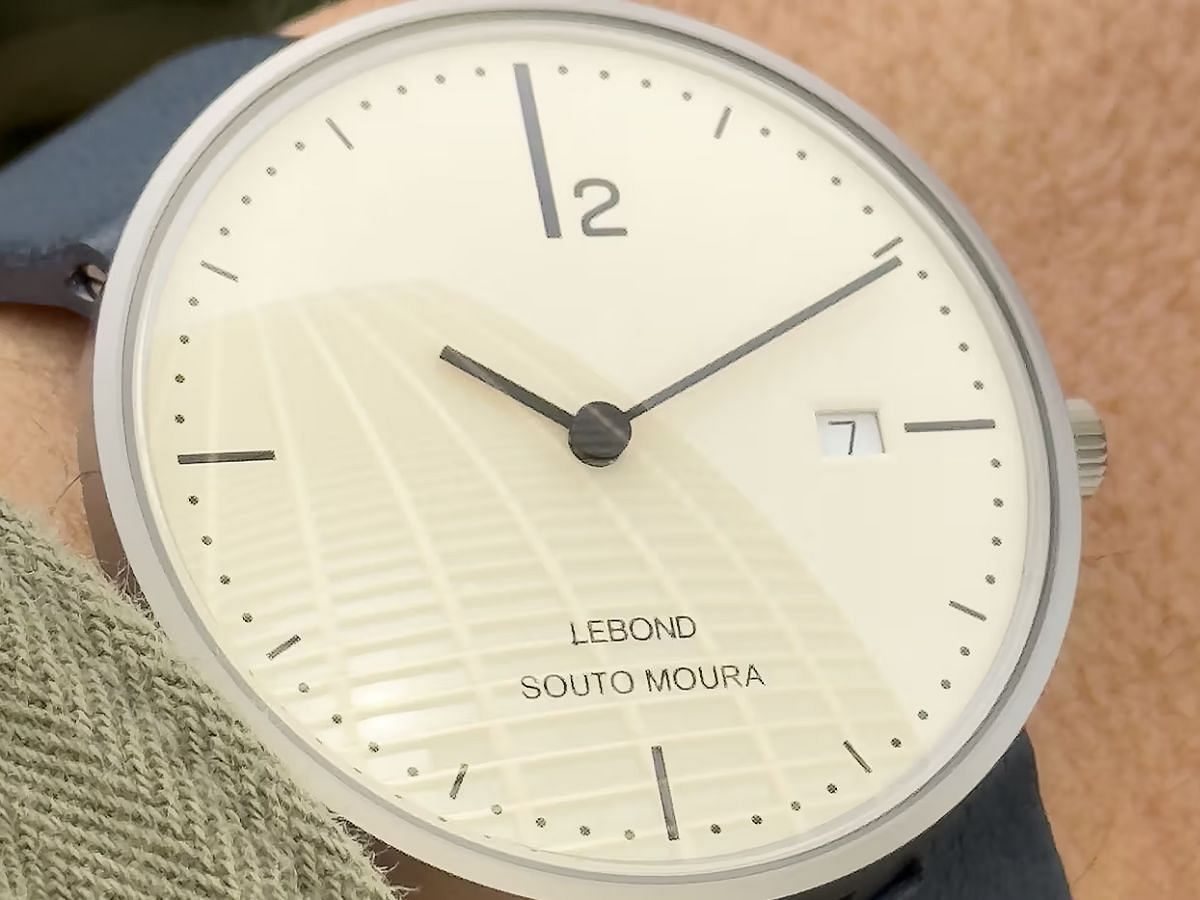 Lebond x Eduardo Souto de Moura architect Wristwatch (Image via Lebond Watches)