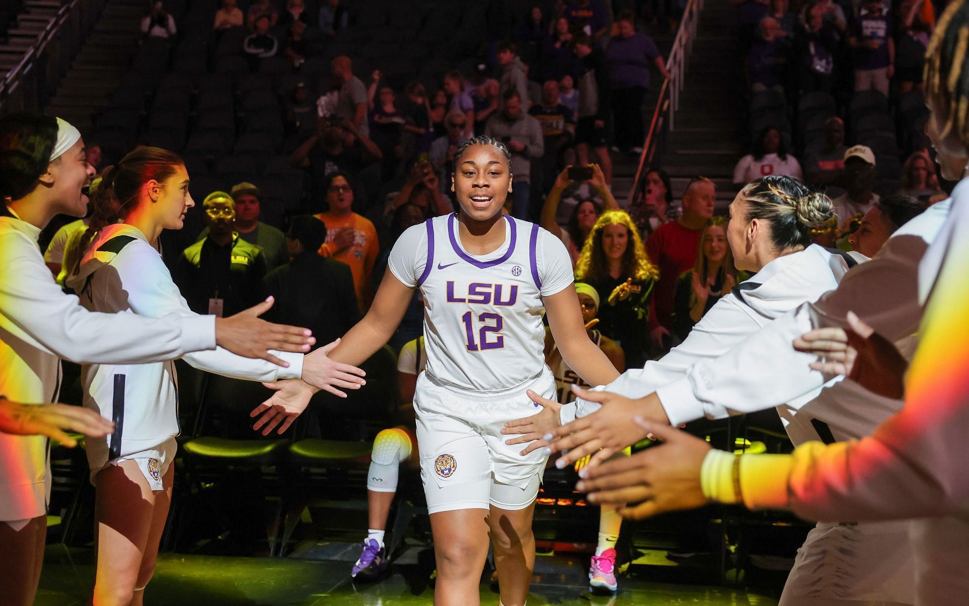 Freshman Mikaylah Williams ranks among the women&#039;s college basketball players who could break Caitlin Clark&#039;s scoring record.