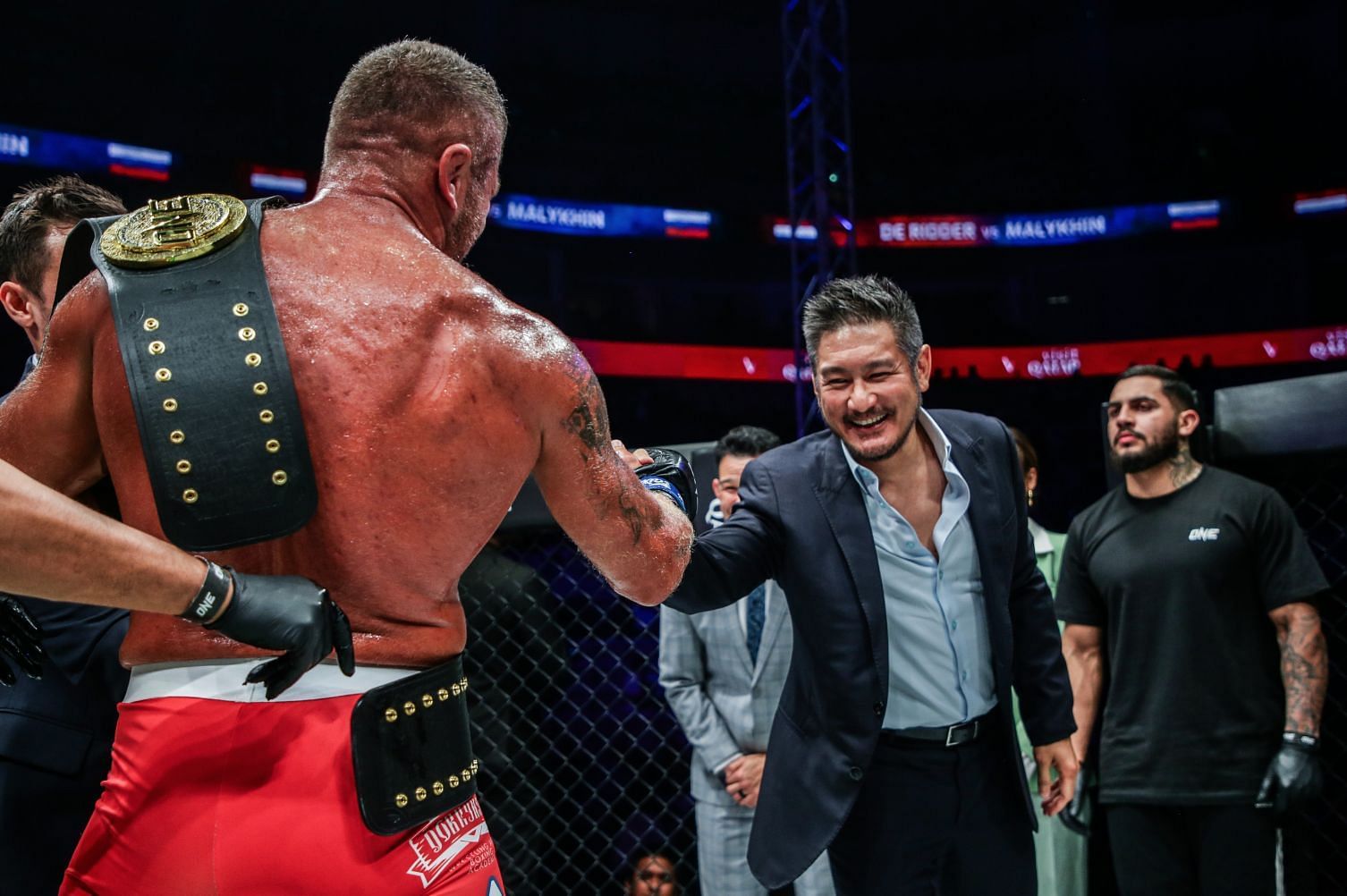 Anatoly Malykhin (L) and Chatri Sityodtong (R) | Image by ONE Championship