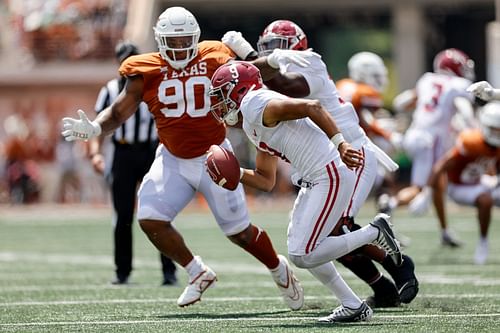 Byron Murphy (#90) during Alabama v Texas