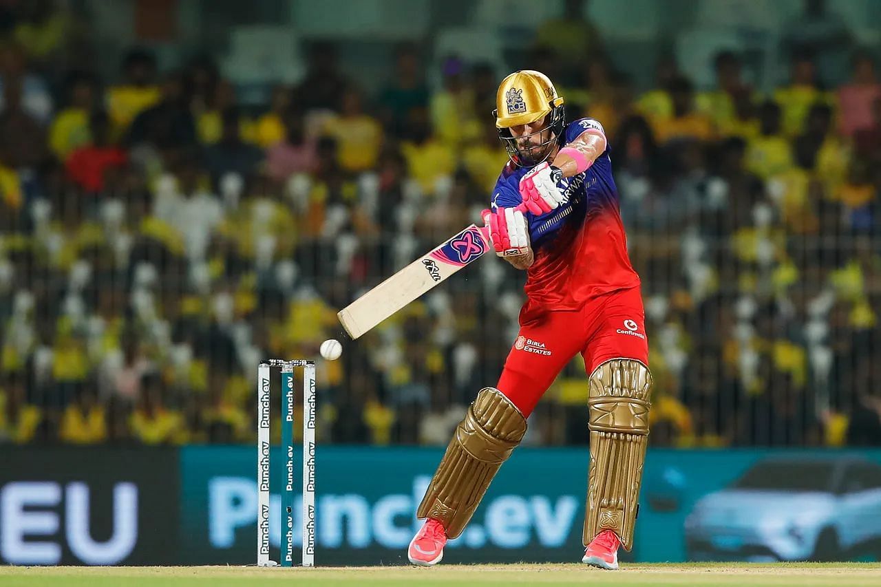 Faf du Plessis in action (Credits: IPL)