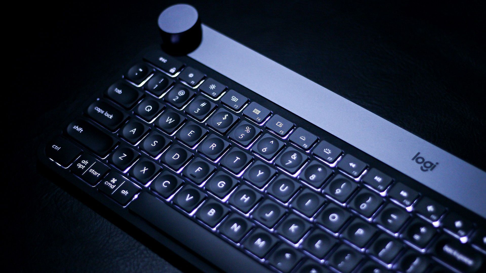  Logitech wireless membrane keyboard with creative dial (Image via Saif Ahmed/Unsplash)