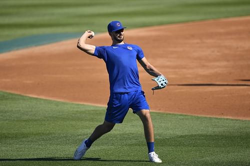 Former MLB Rookie of the Year Award winner Kris Bryant (Image via Getty)