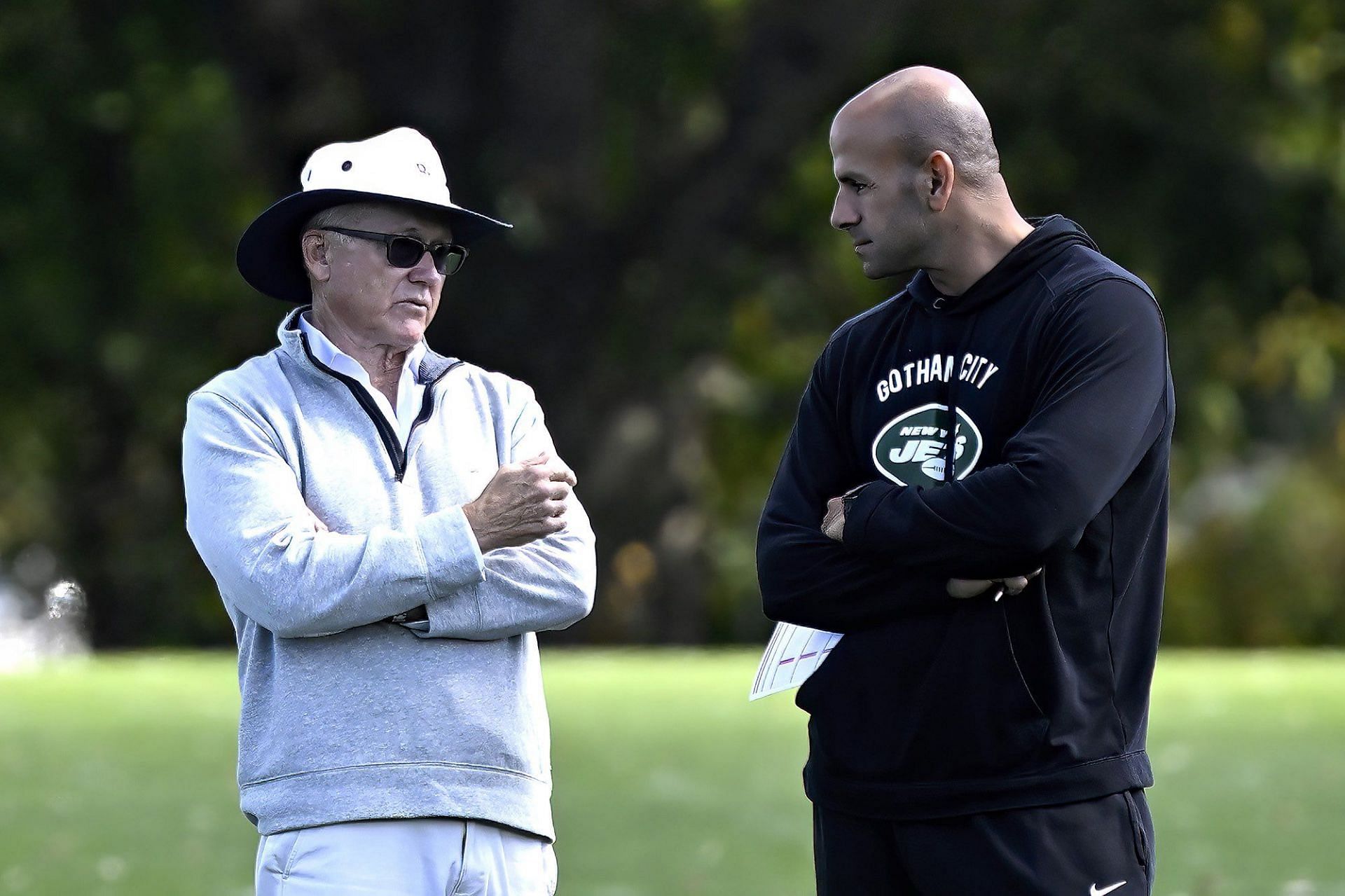Robert Saleh and Woody Johnson did not argue at the annual league meetings