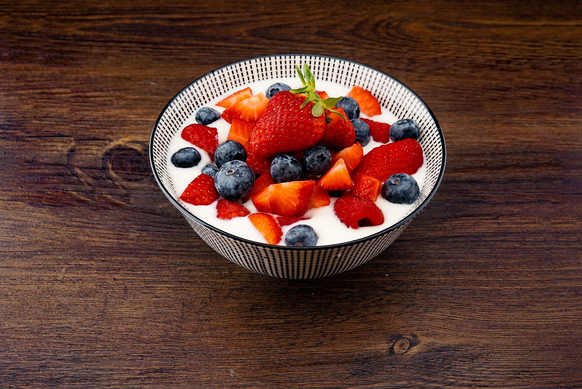Is Greek yogurt good for diabetes ? (Image by wesual click/Unsplash)