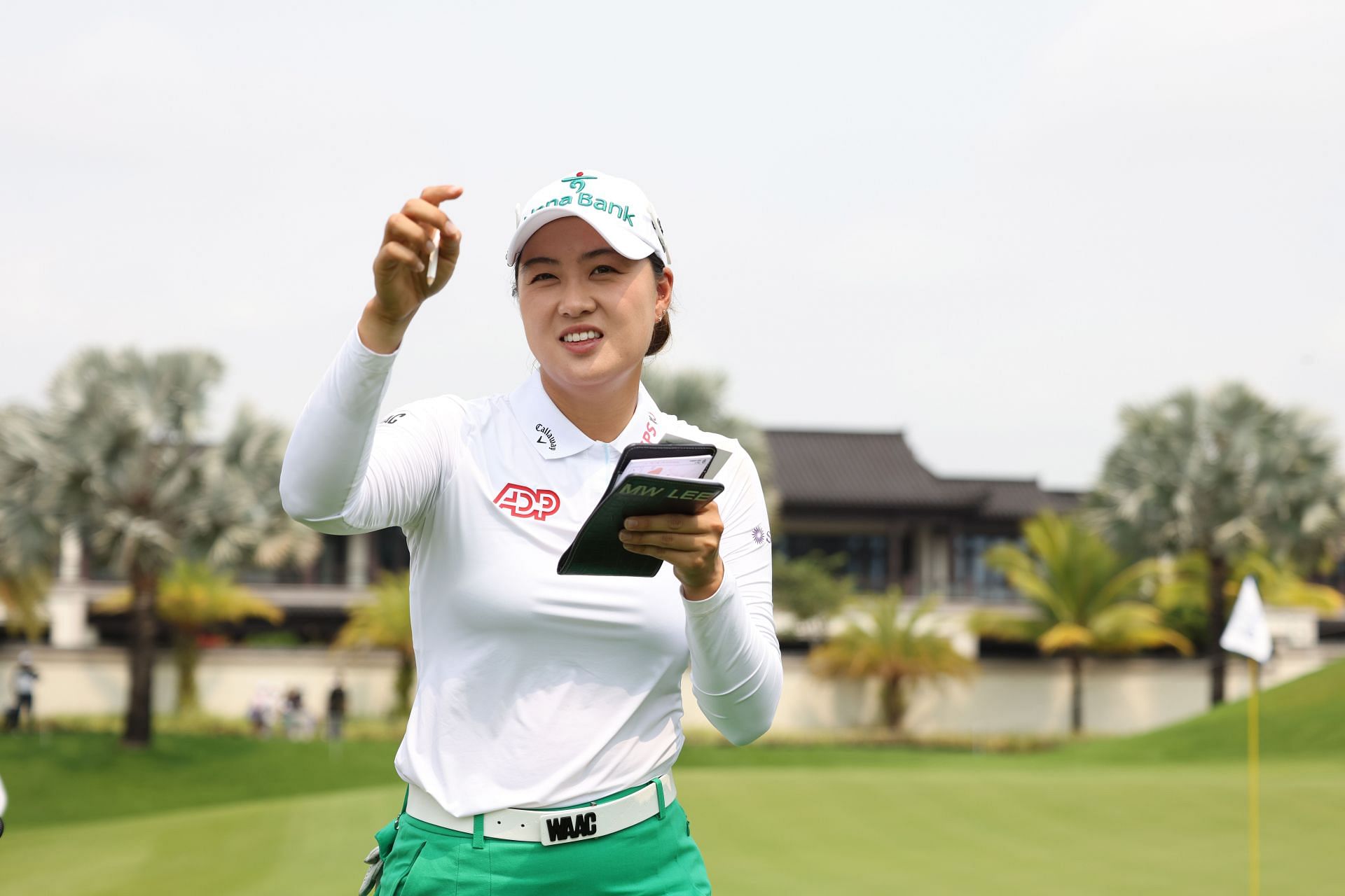 Blue Bay LPGA - Round One