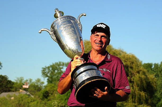 Who is Rocco Mediate&#039;s Caddie?