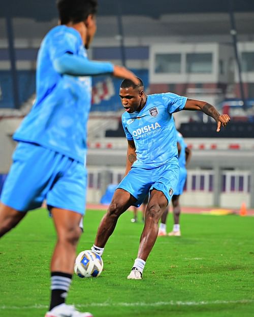 Mauricio in training with Odisha FC this season. [OFC]