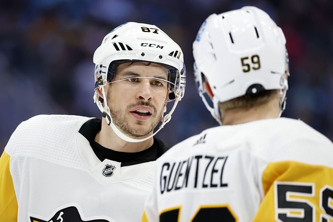 Sidney Crosby discloses if Jake Guentzel's uncertain future will affect his decision to re-sign with Penguins