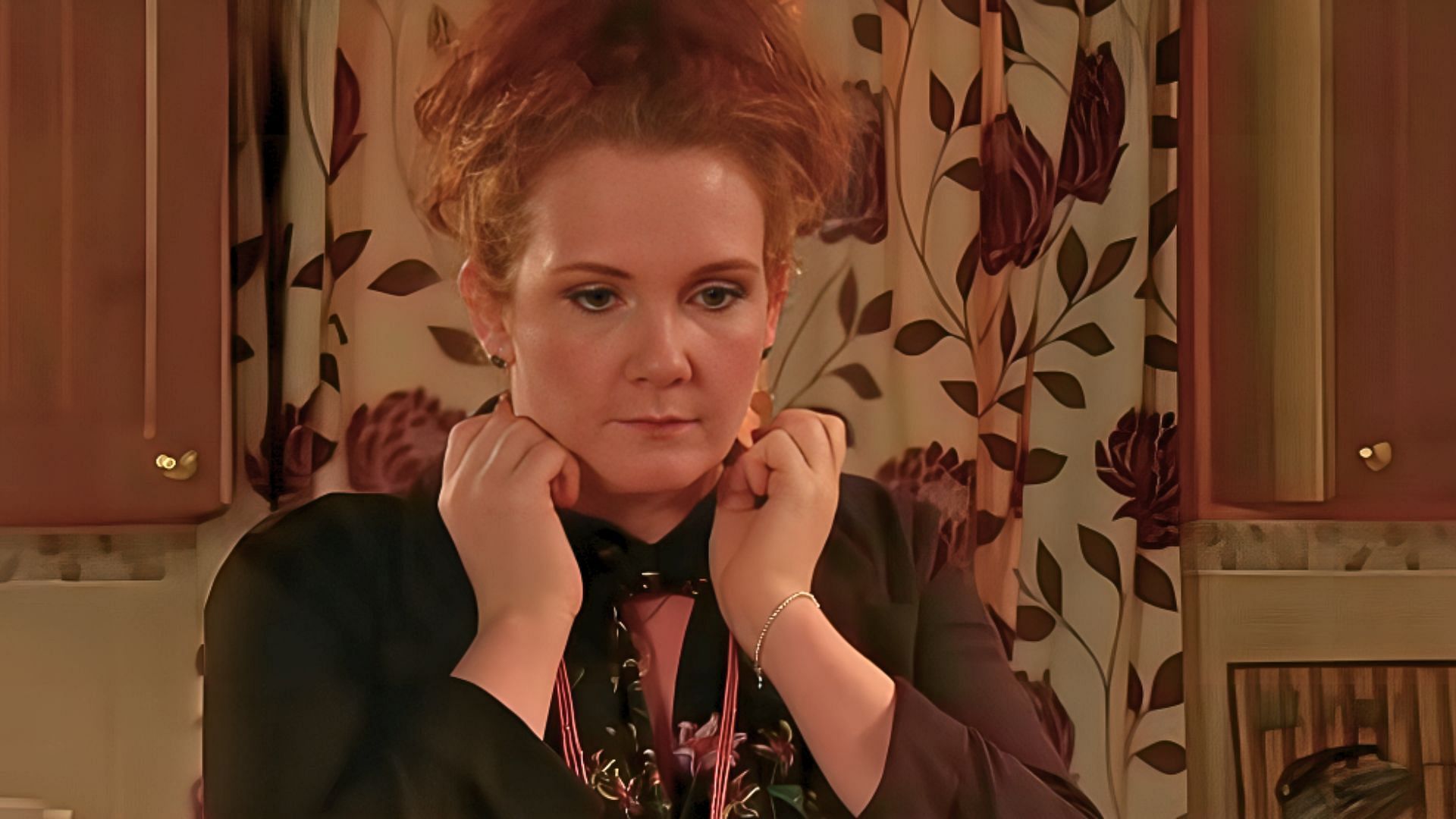 Fiz Brown was played by actress Jennie McAlpine on Coronation Street (Image via YouTube/Coronation Street, 1:02)