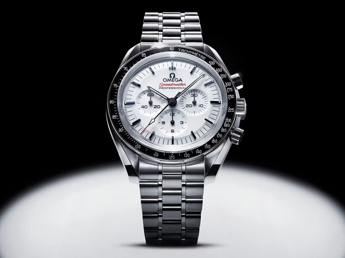 OMEGA Speedmaster Moonwatch 