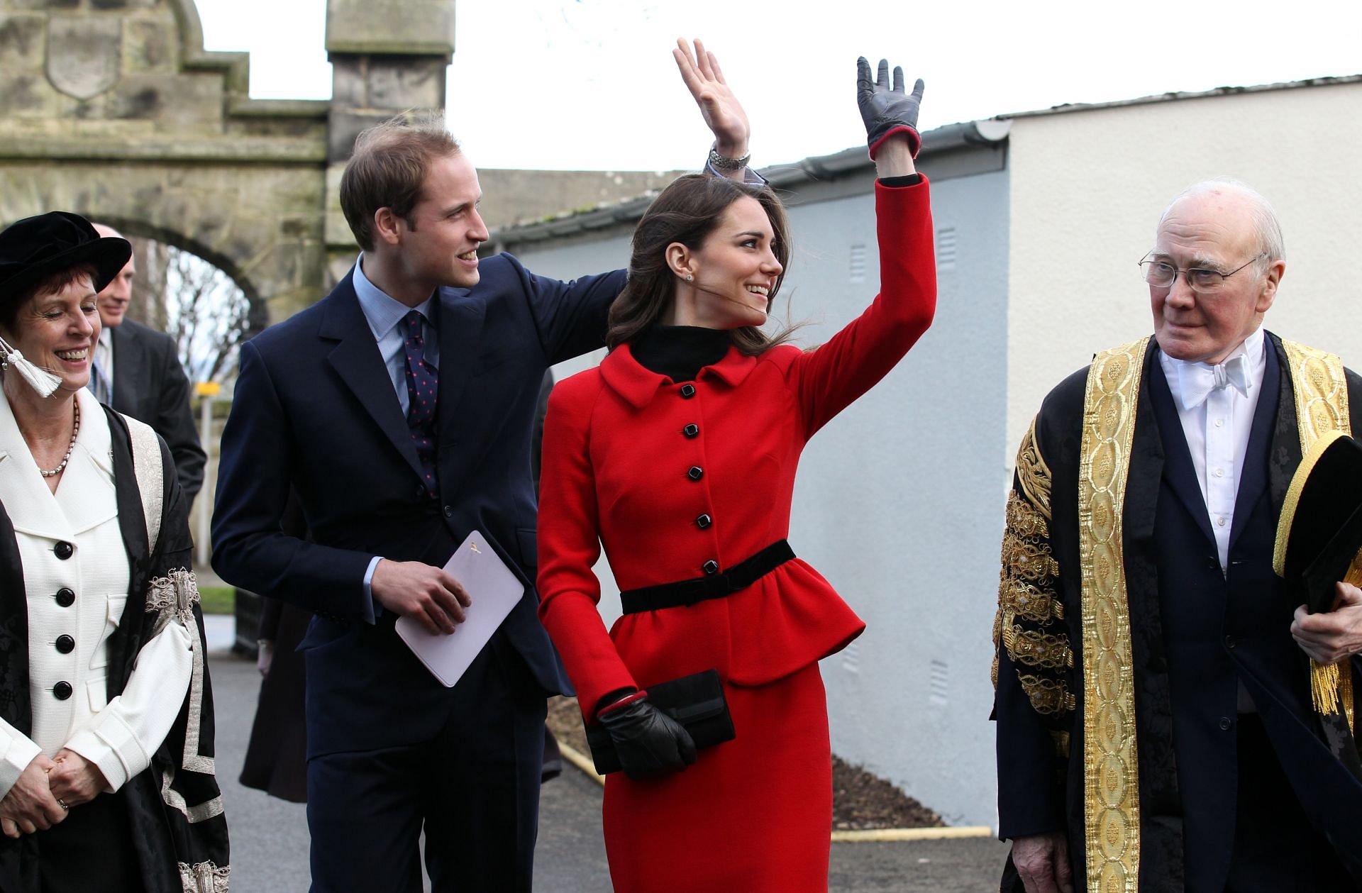 Prince William and Kate Middleton visit St Andrews (Image via Andrew Milligan/WPA Pool/Getty)